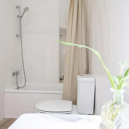 Gem 8 Guests Modern Apartamento *