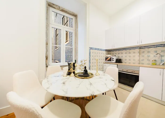 Gem 8 Guests Modern Apartman