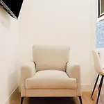 Gem 8 Guests Modern Apartment
